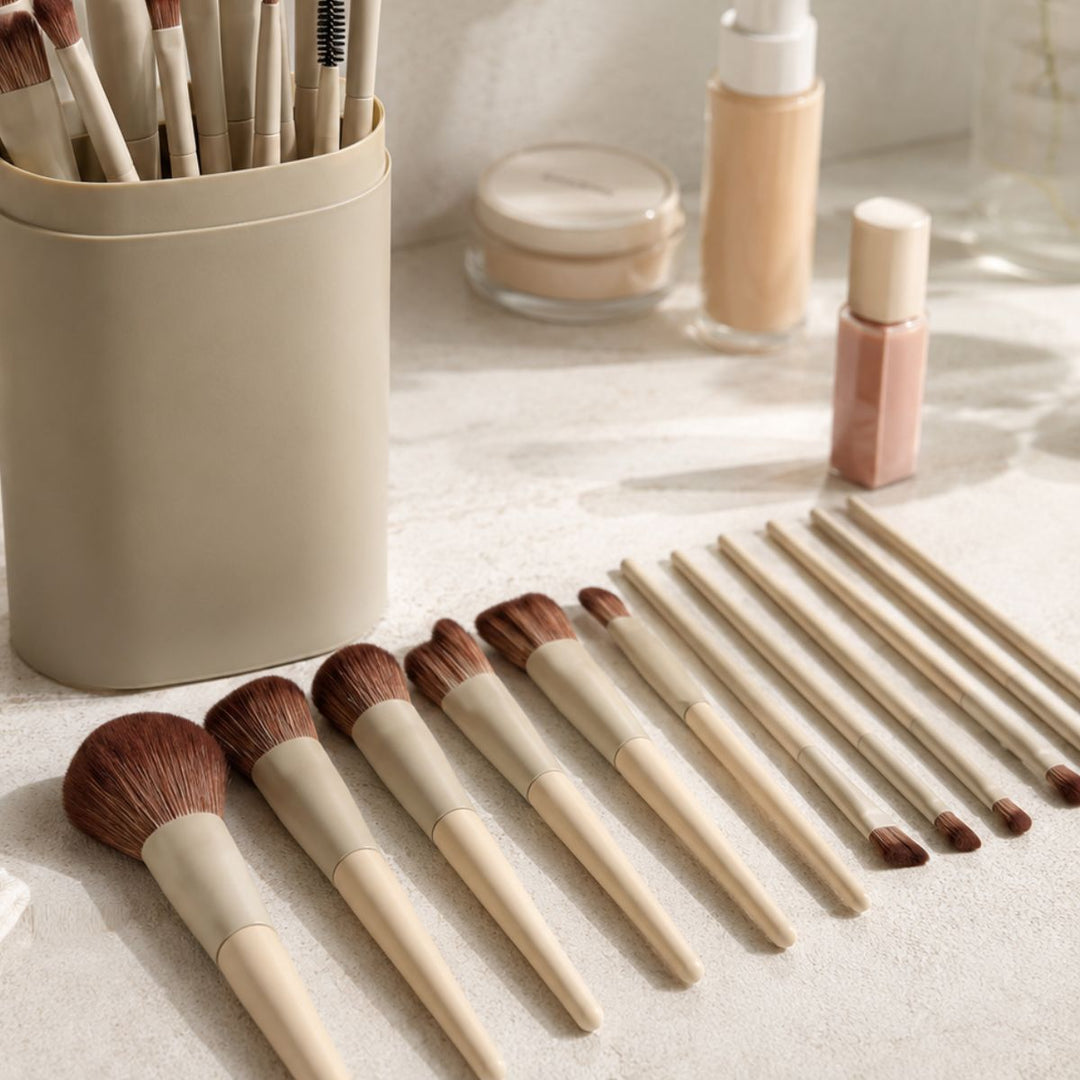 Technique PRO Dover Make-up Pinsel Set - 18 professionelle Pinsel