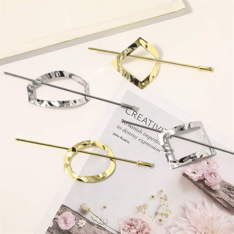 Chris Rubin Nova Rectangle Slide Buckle Hair Claw - Gold - Hair Accessories