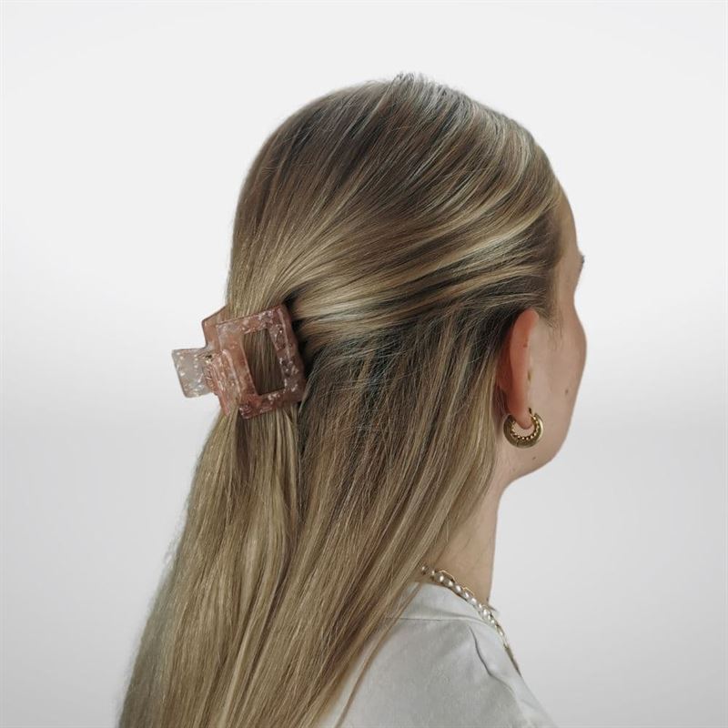 SOHO Ema Hair Claw - Crepe Pink - Hair Accessories