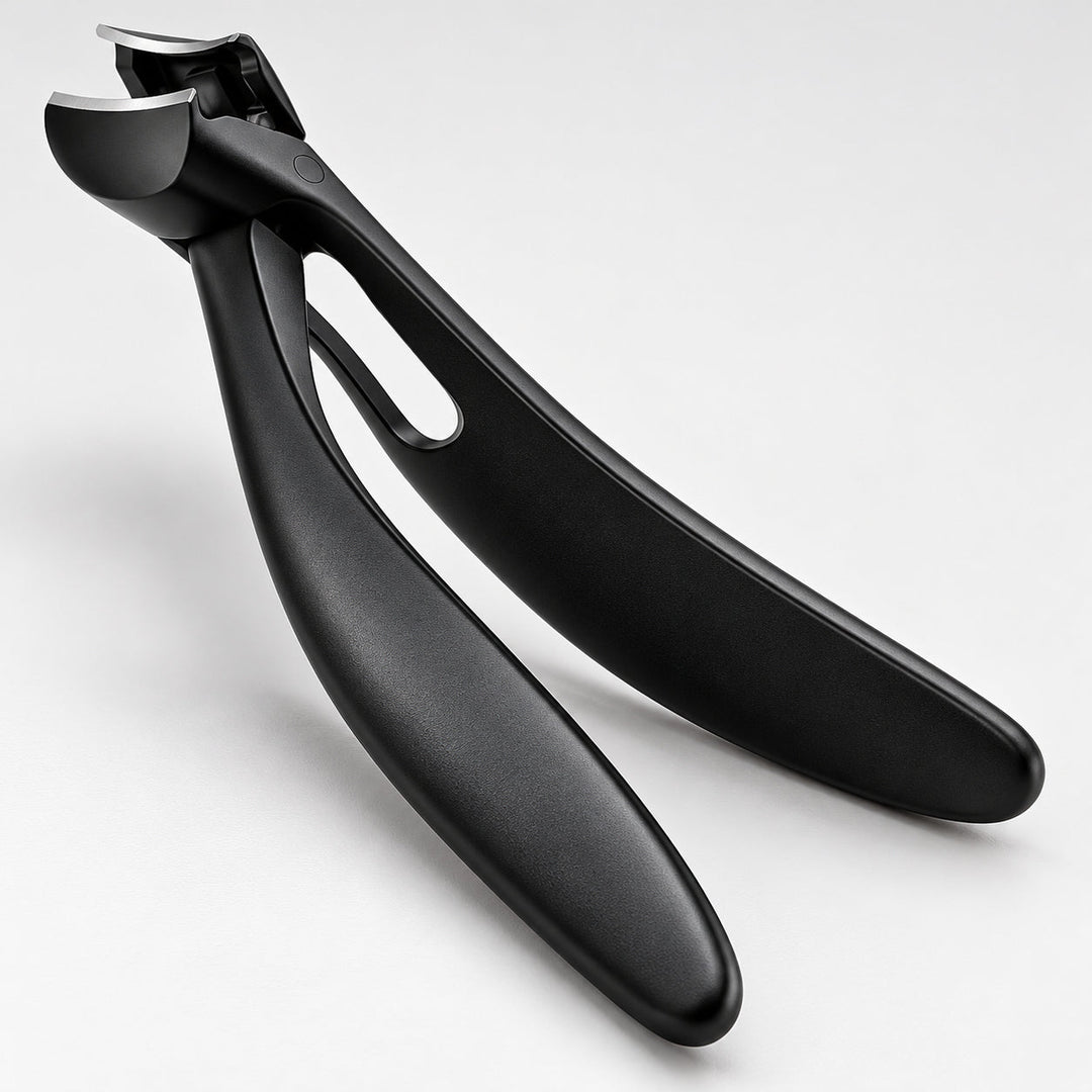 UNIQ Nail Clipper with Slanted Head and Long Handle - Black – image 4