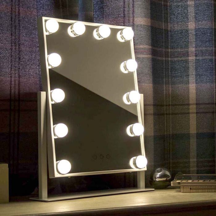 UNIQ New York Mega - Makeup mirror 12 bulbs - White - | Fashiongirl